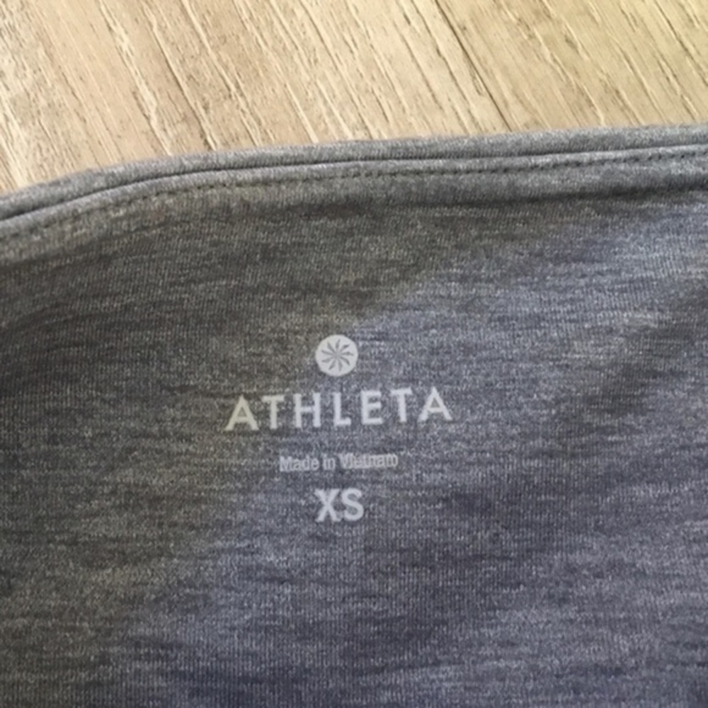 Athleta XS workout pants - Picture 3 of 6